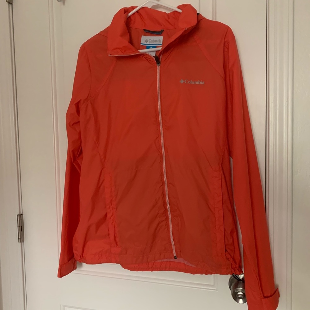 Columbia windbreaker